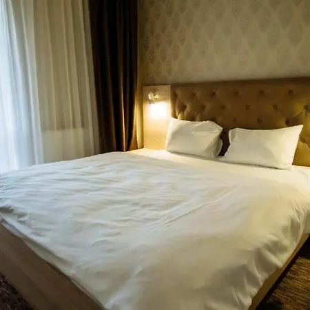 Hotel Kasimir & *